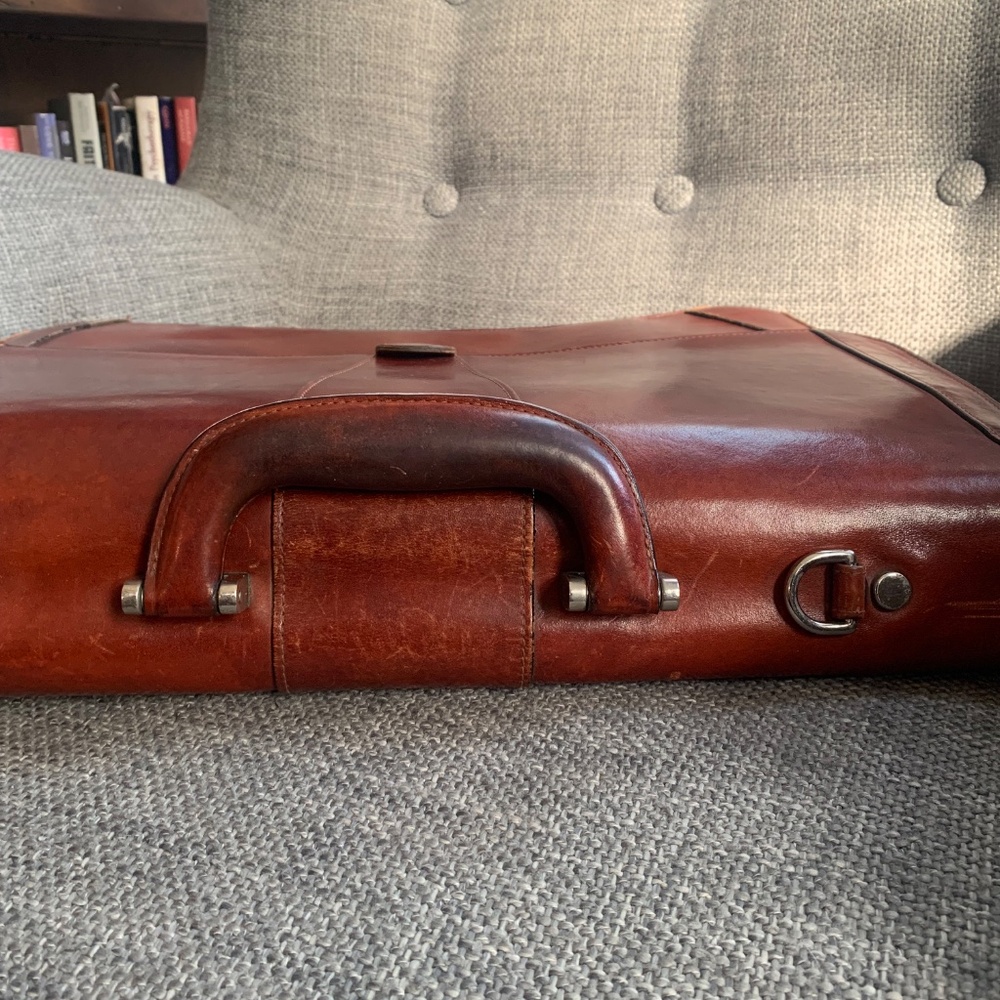 Full-grain vegetable-tanned leather briefcase - made in Italy - Bosca - Picture 7 of 12